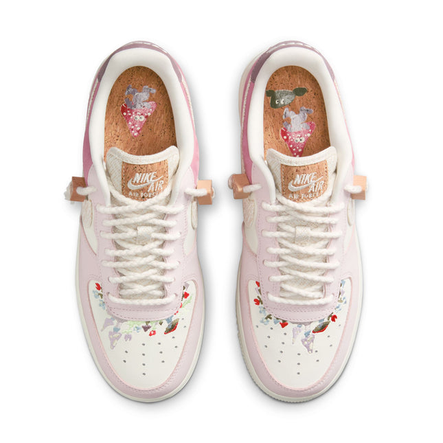 Nike Air Force 1 '07 LX para mujer, color vela/vela-vela-rosa perla 