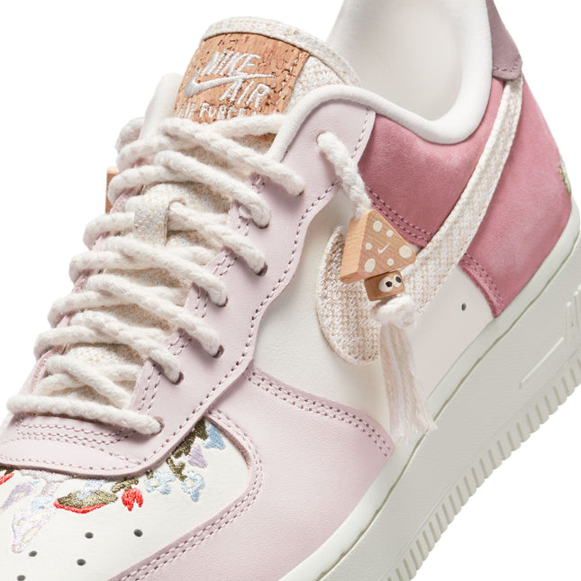 Nike Air Force 1 '07 LX para mujer, color vela/vela-vela-rosa perla 