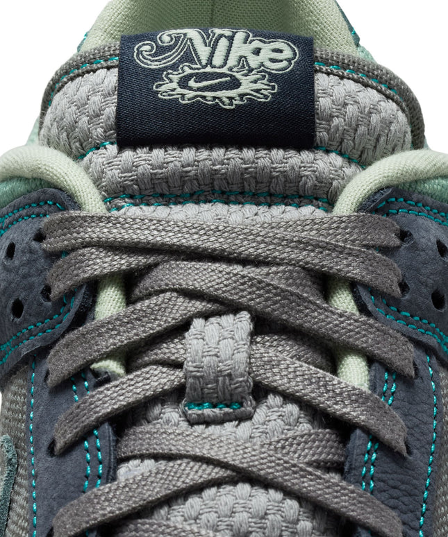 Nike Mens Dunk Low Retro SE - Pencil Point
