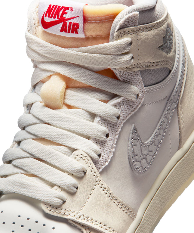 Air Jordan Big Kids 1 Retro High OG - Sail/University Red