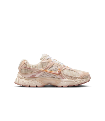 Nike Womens V5 Runner - Soft Pearl