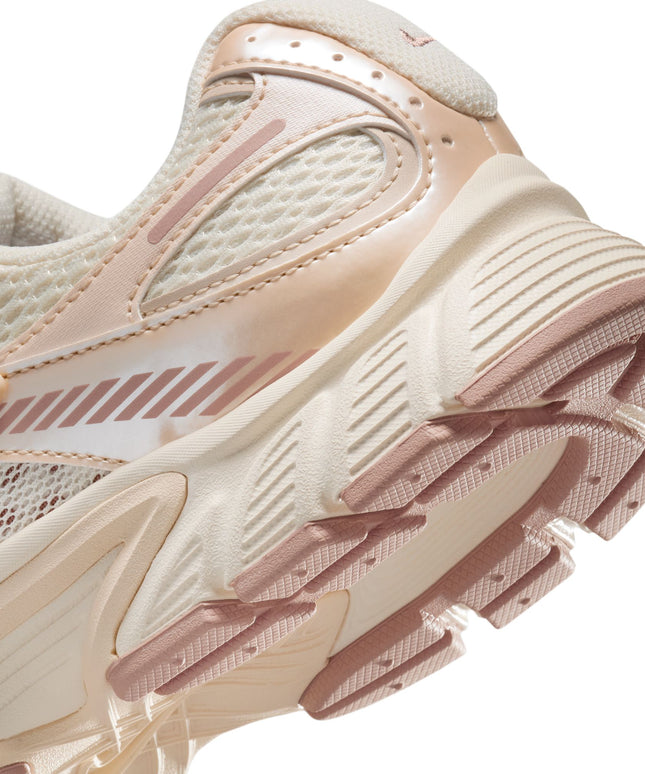 Nike Womens V5 Runner - Soft Pearl
