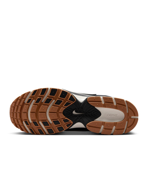 Nike Mens V5 RNR - Black/Gum - Denim Exchange