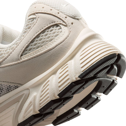 Nike Womens V5 RNR - Light Orewood Brown