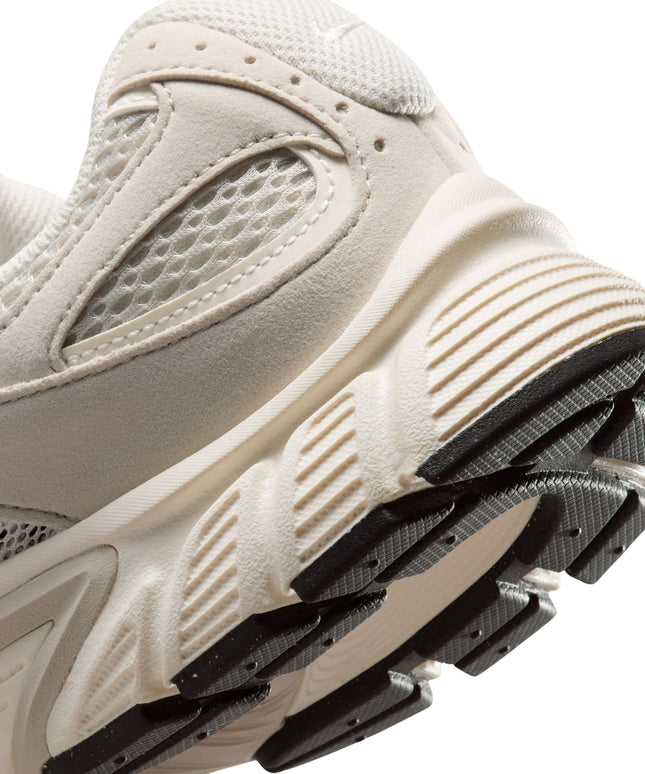 Nike Womens V5 RNR - Light Orewood Brown