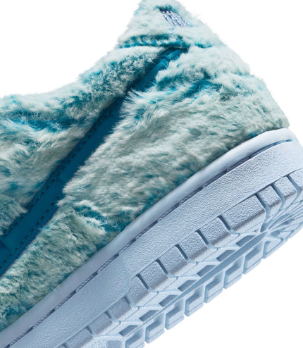 Nike Big Kids Dunk Low - Abdominal Snowman