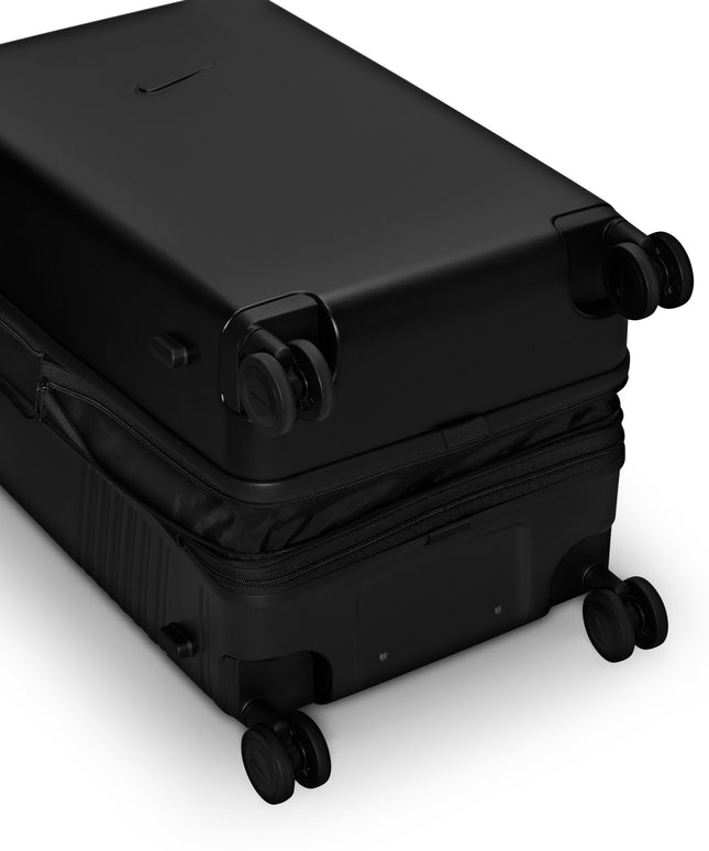 Nike Adult Medium Checked Luggage - Black