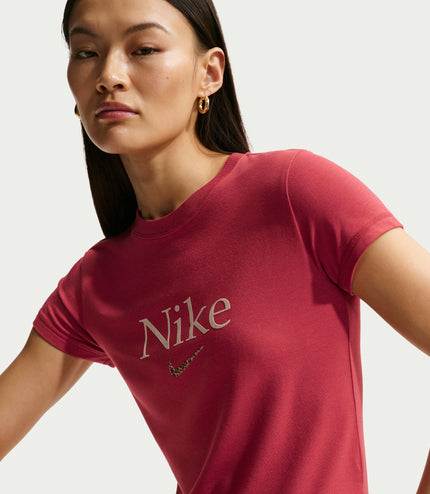 Nike Womens Cropped Tee - Crimson