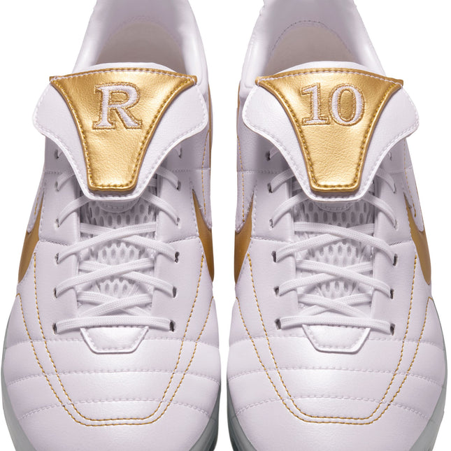 Nike Mens Cryoshot Tiempo Legend R10 OG - White