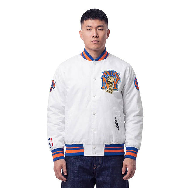 Pro Standard NY Knicks Champs Satin Jacket - White
