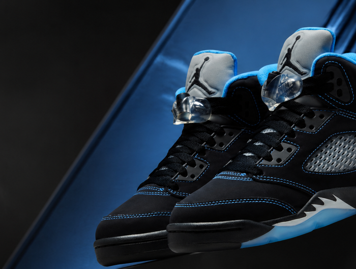 aj5 Black Carolina