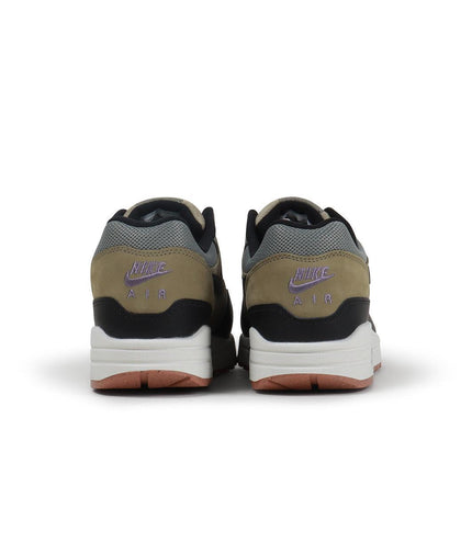 NIKE MENS AIR MAX 1 SC - DARK STUCCO NIKE