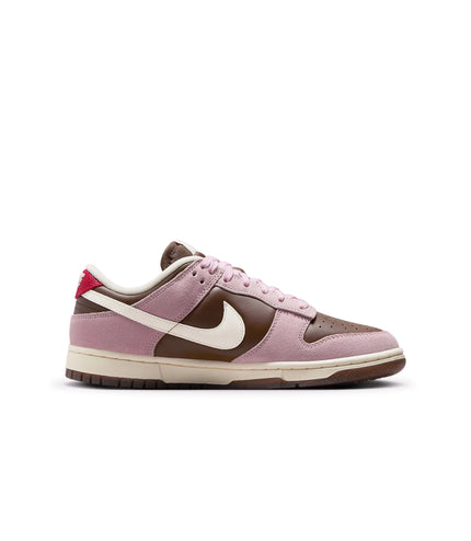 Nike Womens Dunk Low - Cacao Wow/Pale Ivory-Pink