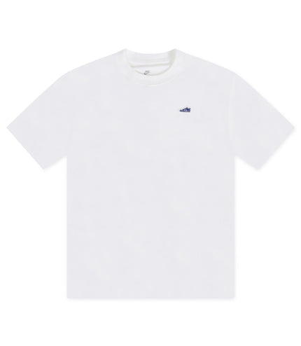 NIKE MENS SPORTSWEAR DUNK PATCH TEE - WHITE NIKE
