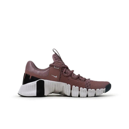 NIKE WMNS FREE METCON 5 - PLATINUM VIOLET NIKE