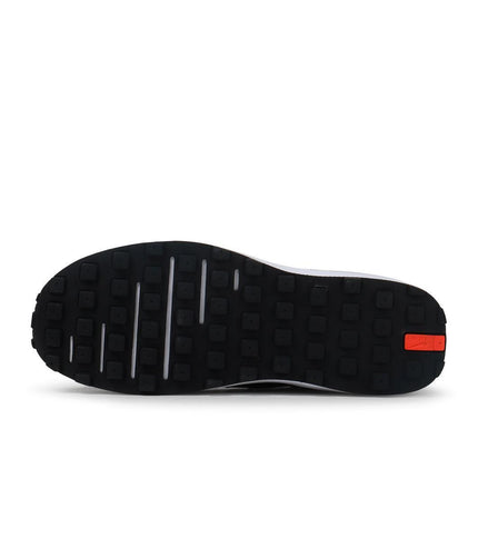 NIKE MENS WAFFLE ONE - BLACK/WHITE NIKE