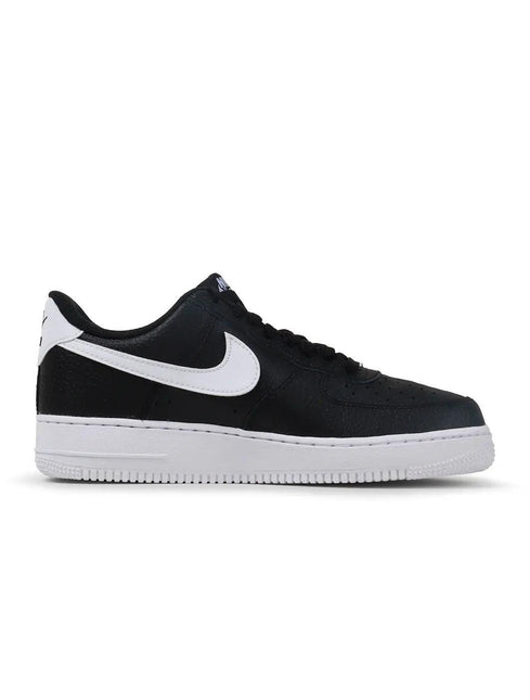 NIKE MENS AIR FORCE 1 '07 - BLACK WHITE NIKE