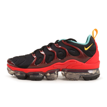 Nike Air Vapormax Plus Black/University Gold