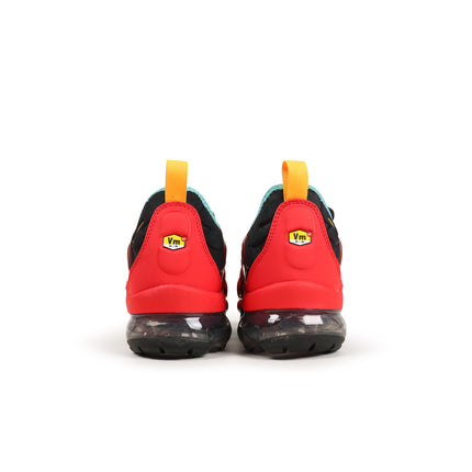 Nike Air Vapormax Plus Black/University Gold