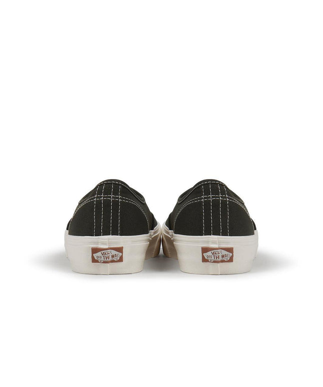 Vans Men's Authentic Vr3