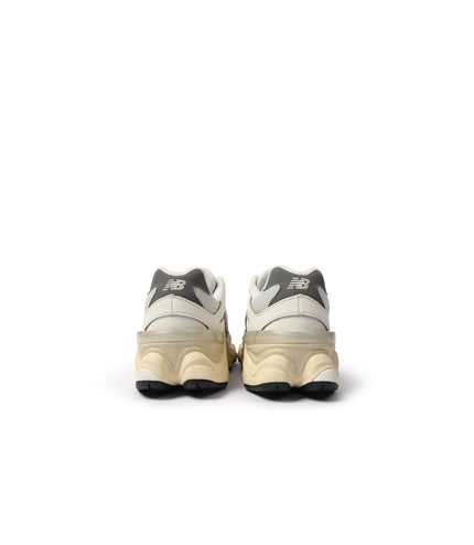 New Balance (PS) 9060 Casual Shoes - White/Grey