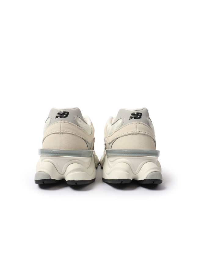 New Balance Mens 9060 Lifestyle Shoes - White/Grey