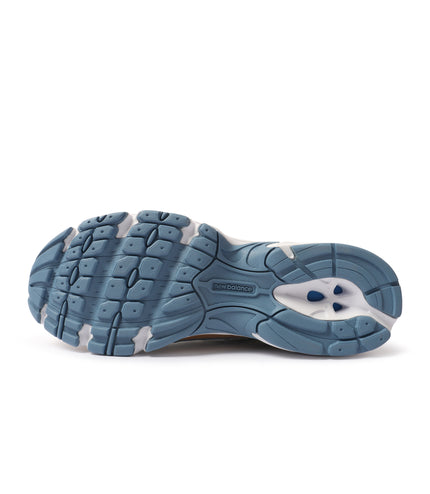 New Balance Mens 740 Shoes - Heron Blue