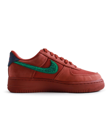 NIKE MENS AIR FORCE 1 '07 - LA FAMILIA NIKE