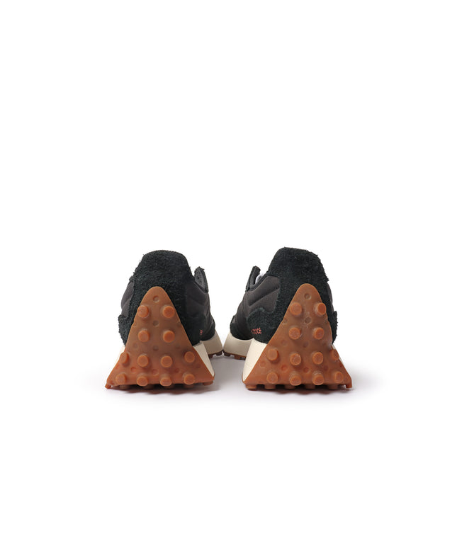 New Balance Womens 327 - Black/White
