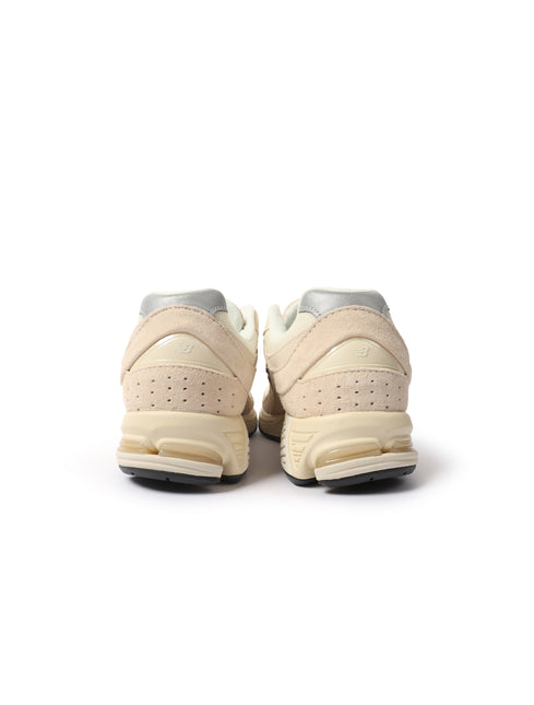 New Balance Mens 2002R Casual Shoes - Off White