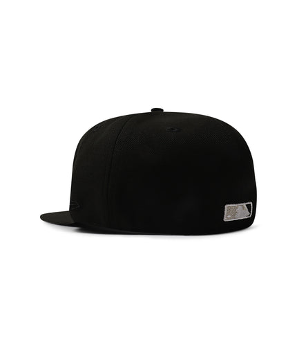 New Era 5950 Dodgers Side LA Metallic Script Hat - Black/Silver