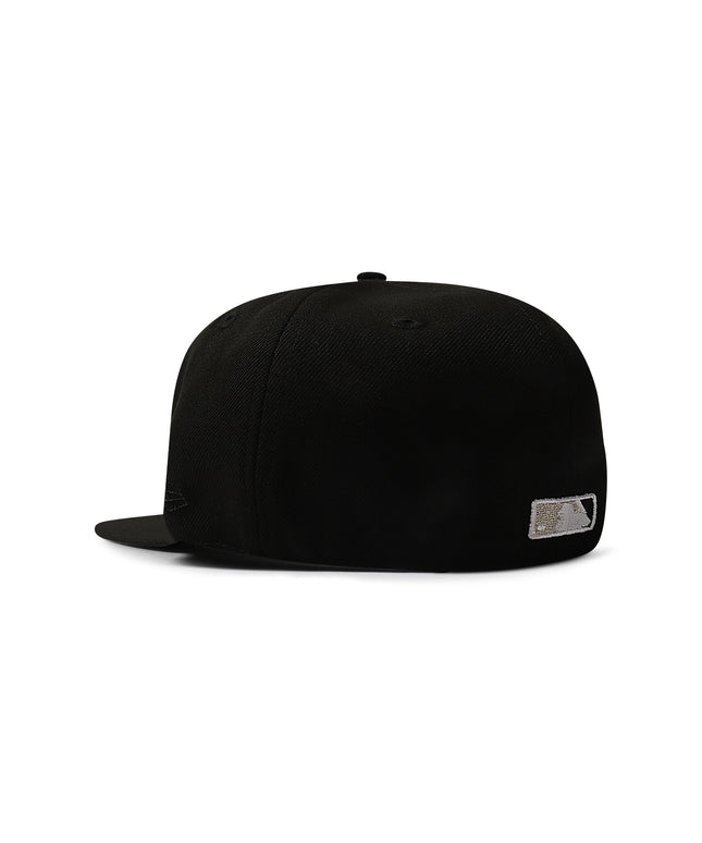 New Era 5950 Dodgers Side LA Metallic Script Hat - Black/Silver