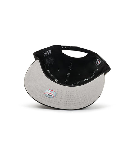 New Era 950 World Series Snapback - Black/Gold