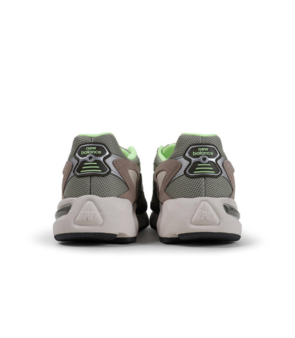 NEW BALANCE MENS 725 SHOES - OLIVINE NEW BALANCE