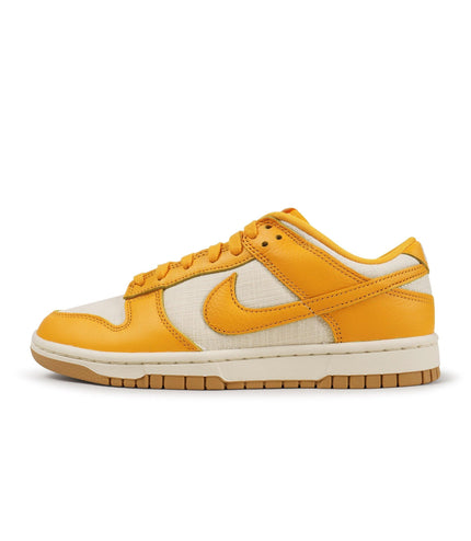 NIKE MENS DUNK LOW RETRO - UNIVERSITY GOLD NIKE