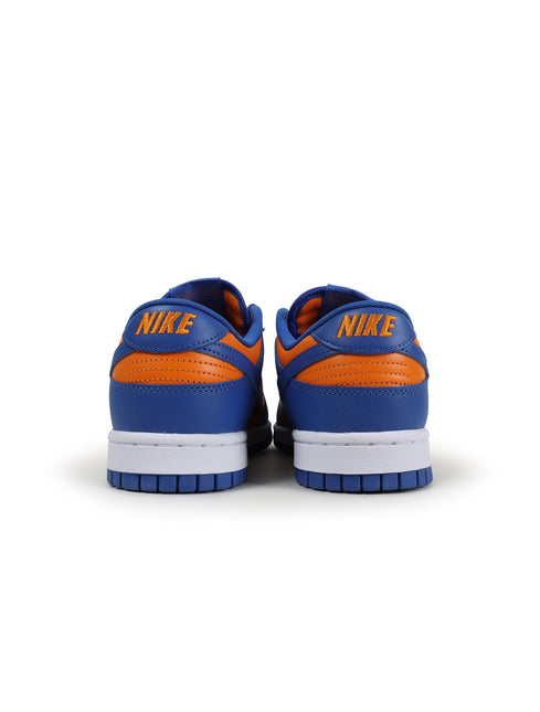 NIKE MENS DUNK LOW RETRO - KNICKS NIKE