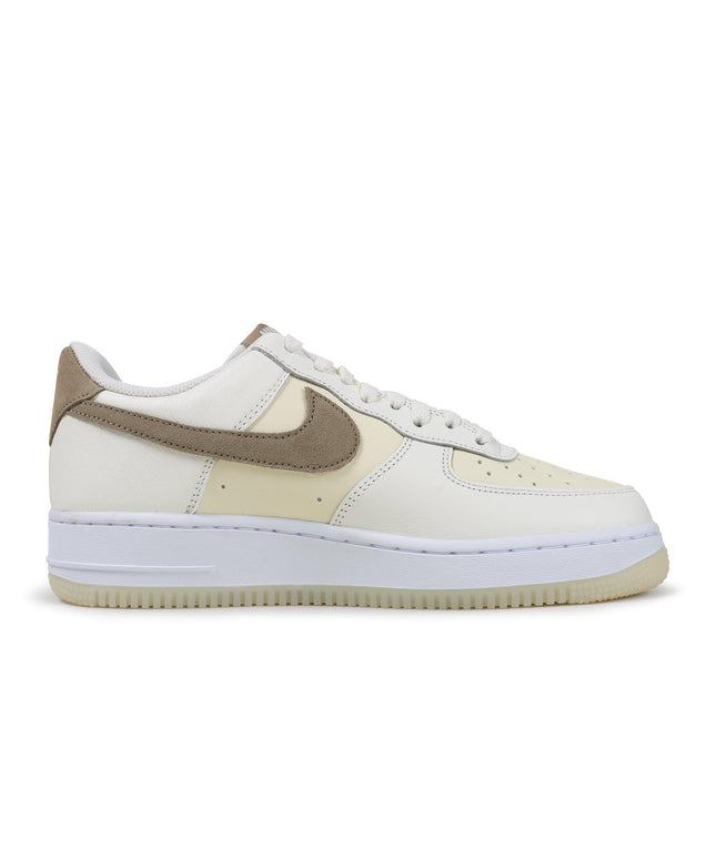 NIKE MENS AIR FORCE 1 '07 LV8 - COCONUT KHAKI NIKE