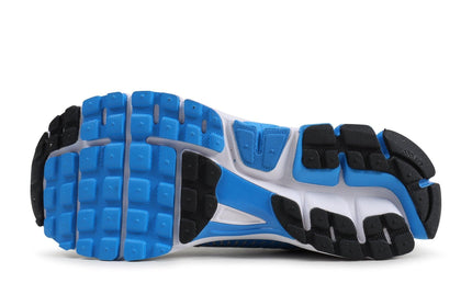 NIKE MENS ZOOM VOMERO 5 - PURE PLATINUM/PHOTO BLUE NIKE