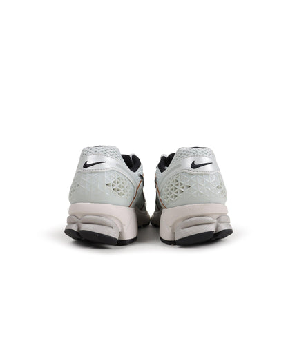 Nike Womens Zoom Vomero 5 - Light Silver Chrome - Denim Exchange 