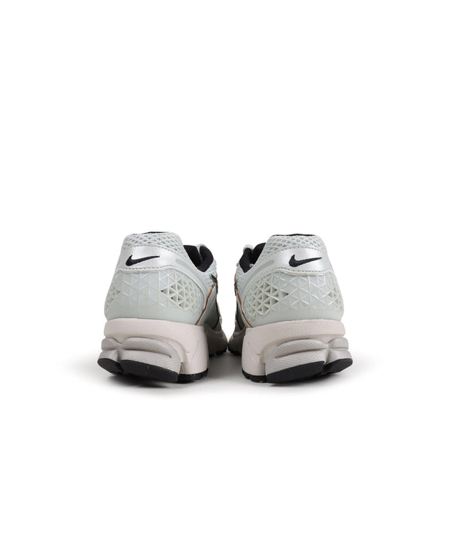 Nike Womens Zoom Vomero 5 - Light Silver Chrome - Denim Exchange