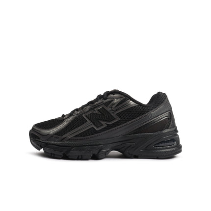 New Balance Big Kids 740 - Black