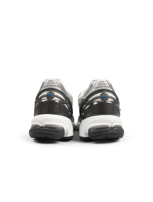 New Balance Mens 1906 Sneakers - White/Grey