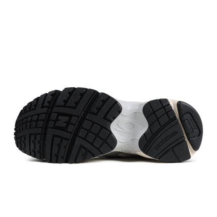 New Balance Mens 725 - Matter Black