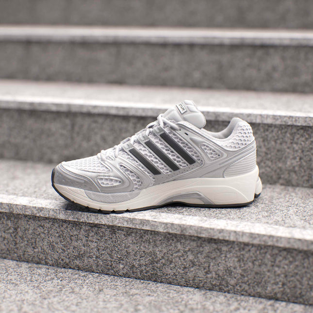 Adidas Mens Adistar Control 5 - Silver