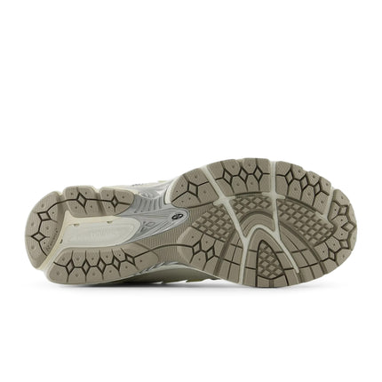 New Balance Mens 1906 Sneakers - Beige