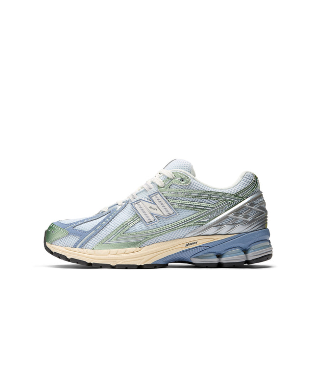 New Balance Womens 1906 Sneakers - Metallic Green
