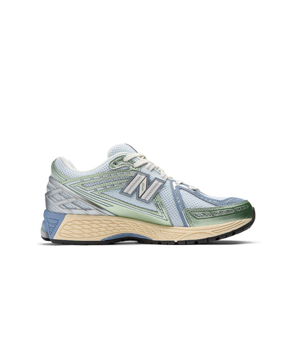 New Balance Womens 1906 Sneakers - Metallic Green