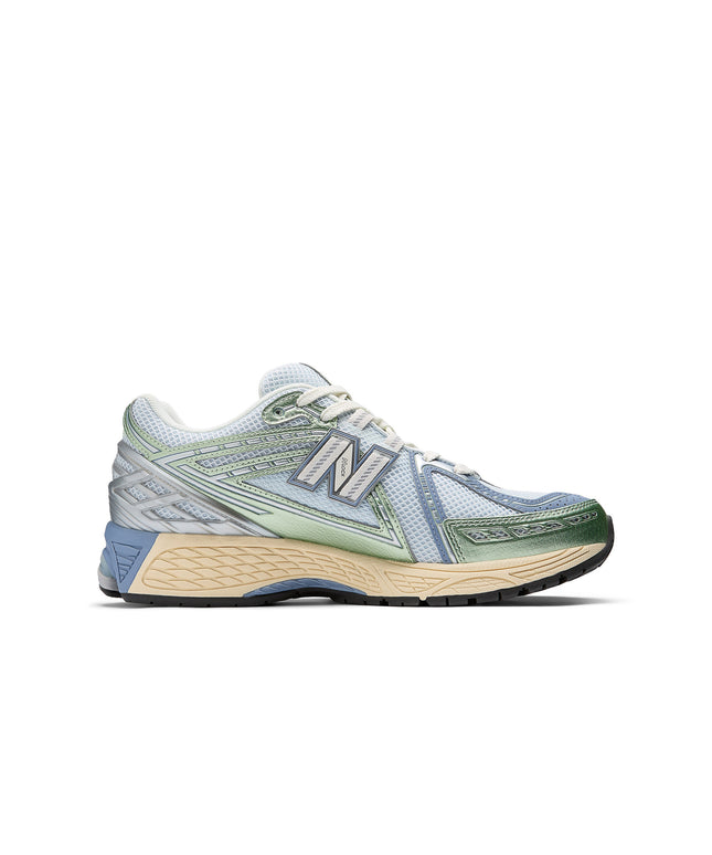 New Balance Womens 1906 Sneakers - Metallic Green