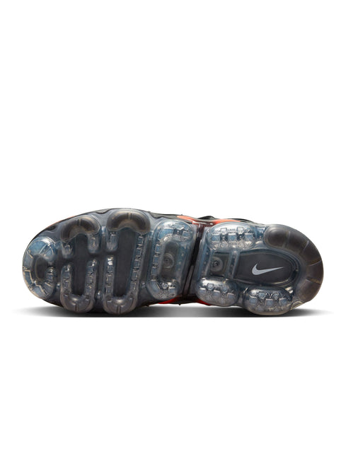 Nike Air Vapormax Plus para hombre - Negro/Carmesí brillante