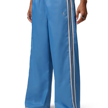 Air Jordan Womens Brooklyn Joggers - Blue